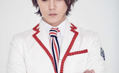 娱乐吃瓜尹正是谁啊,他是如何成为娱乐圈焦点人物的?