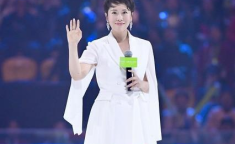 娱乐吃瓜女艺人唱歌,惊艳亮相引热议